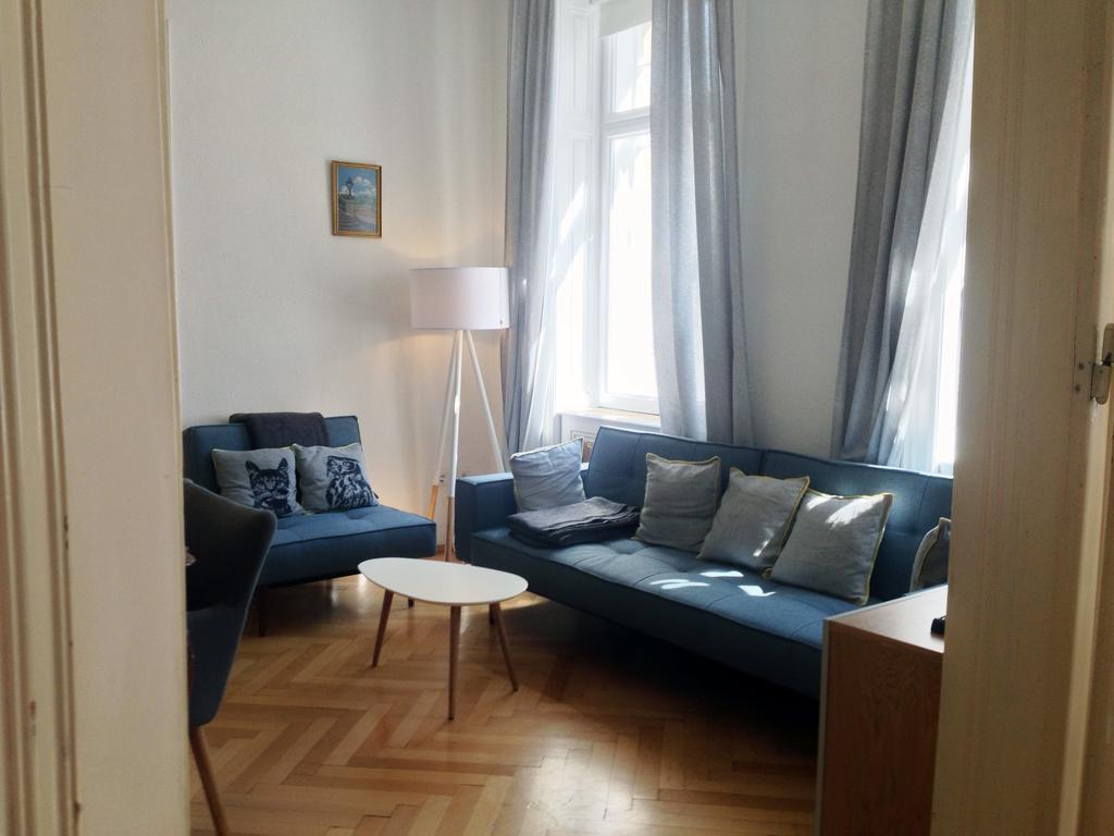 Apartamento Big Vintage Style Flat Near Schonbrunn Viena Exterior foto